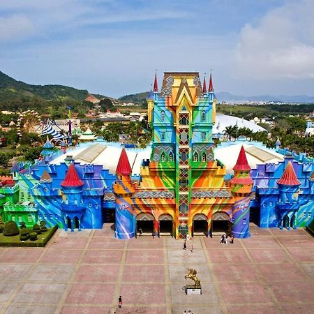 150M Da Praia Em Um Fantastico Edificio Em Balneario Picarras Apartment Bagian luar foto